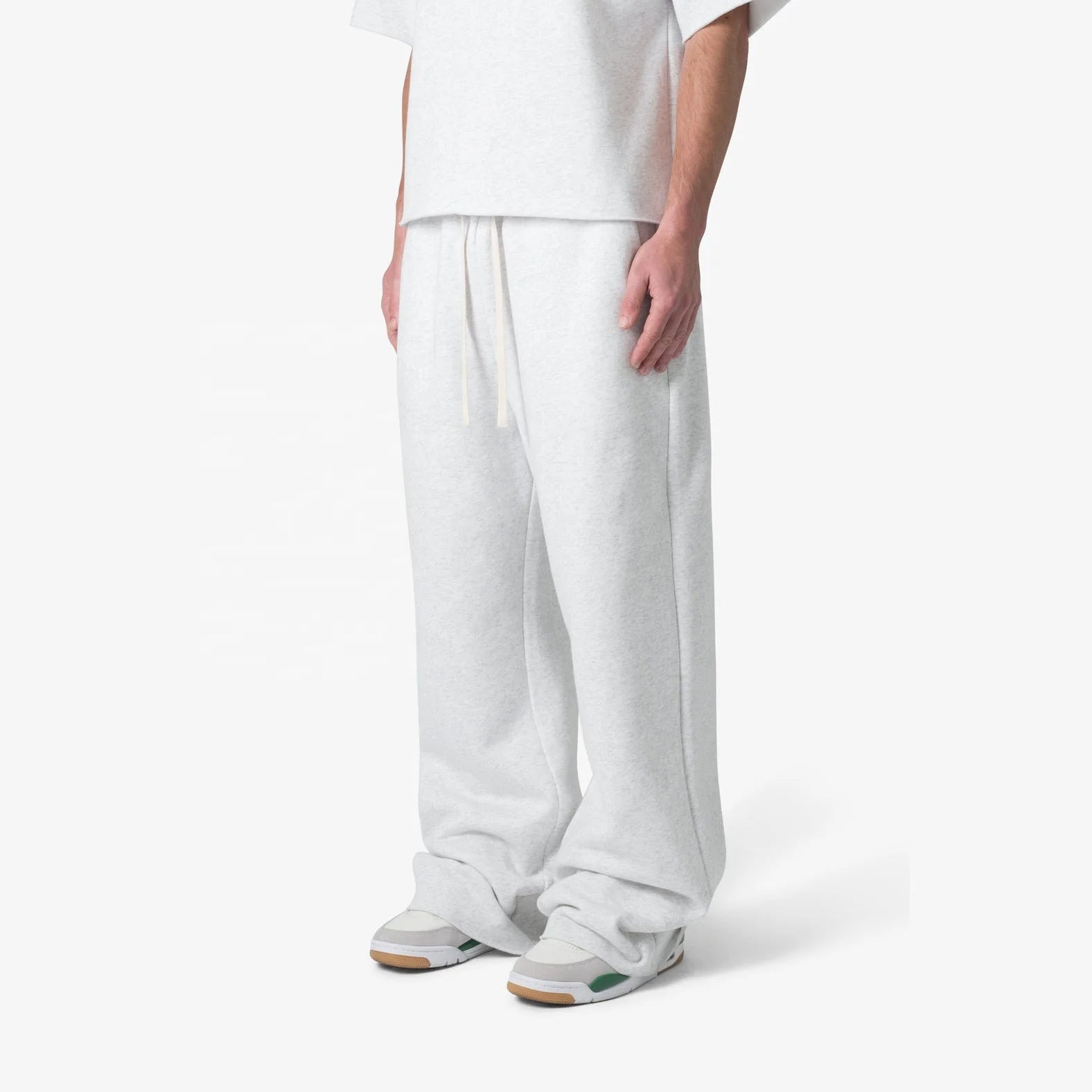 Loose fit trackpants